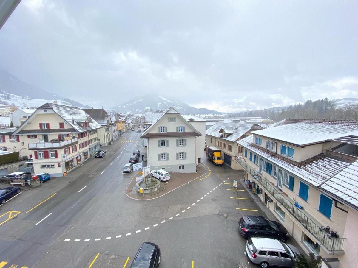 Schupfheim Hotel Adler المظهر الخارجي الصورة