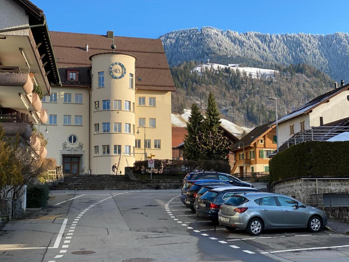 Schupfheim Hotel Adler المظهر الخارجي الصورة